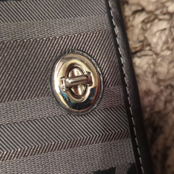 🖤 Coach Legacy Signature Striped Penny Crossbody Bag - Picture 11 of 16